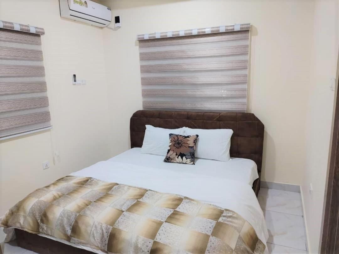 Apartamento The Leneade Abuja Exterior foto